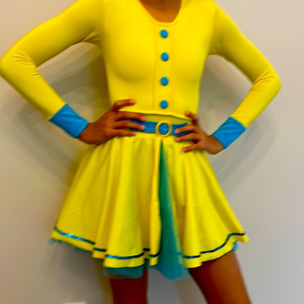 Very good used condition dance costume child medium from stageboutique